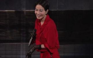 窦靖童在日本唱的歌