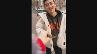 爆料男明星医院视频,男明星就医瞬间引发热议